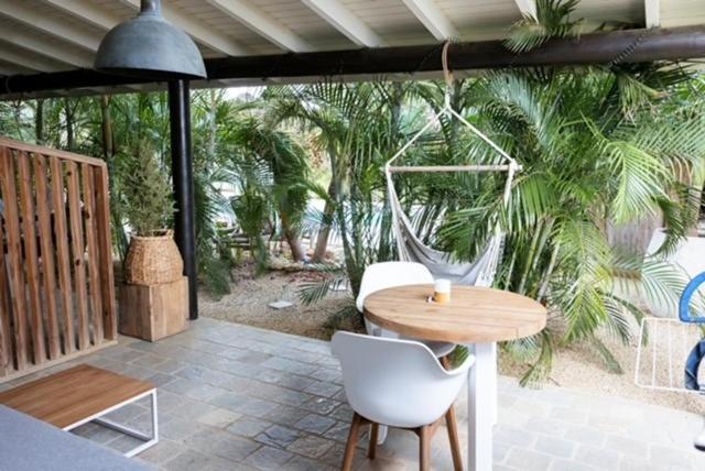 Belnem Puur Bonaire Boetiekhotel מראה חיצוני תמונה