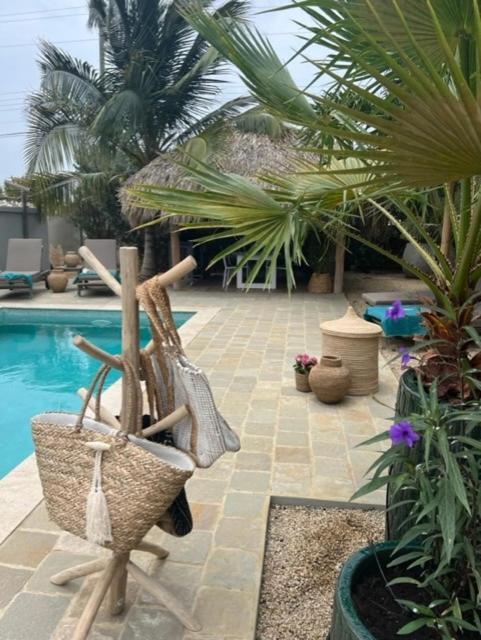 Belnem Puur Bonaire Boetiekhotel מראה חיצוני תמונה