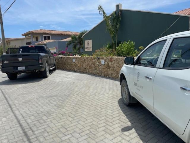 Belnem Puur Bonaire Boetiekhotel מראה חיצוני תמונה