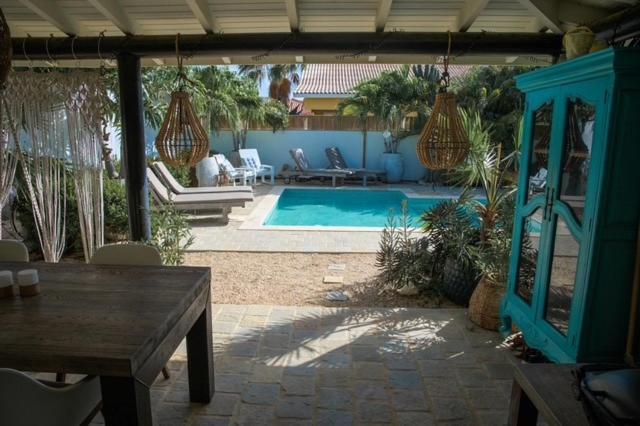 Belnem Puur Bonaire Boetiekhotel מראה חיצוני תמונה